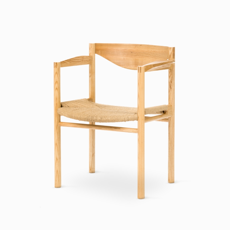 Стул Wohlert Rattan с подлокотниками